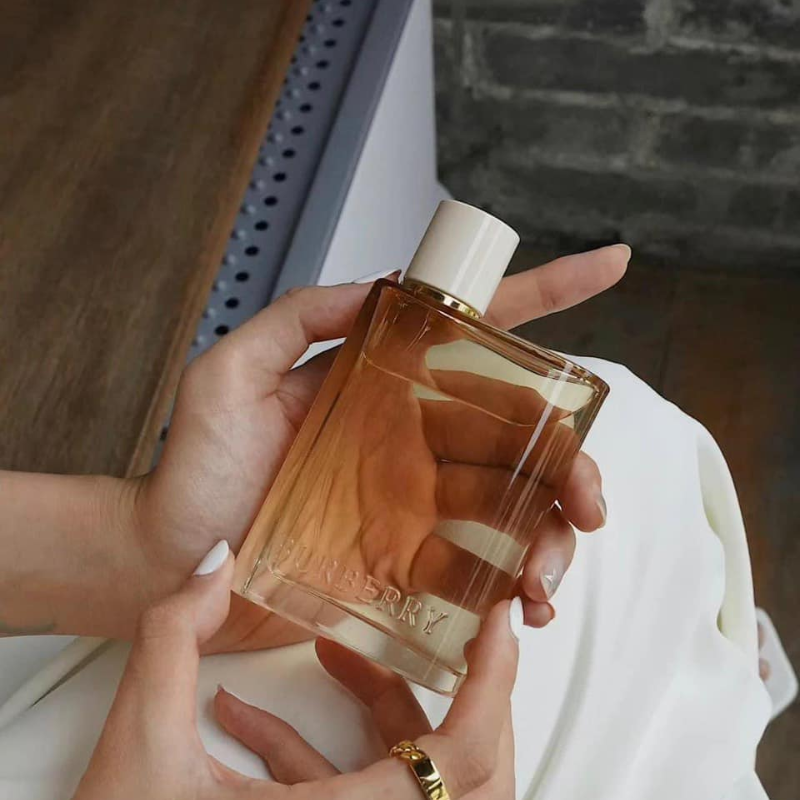 BURBERRY HER LONDON DREAM EDP